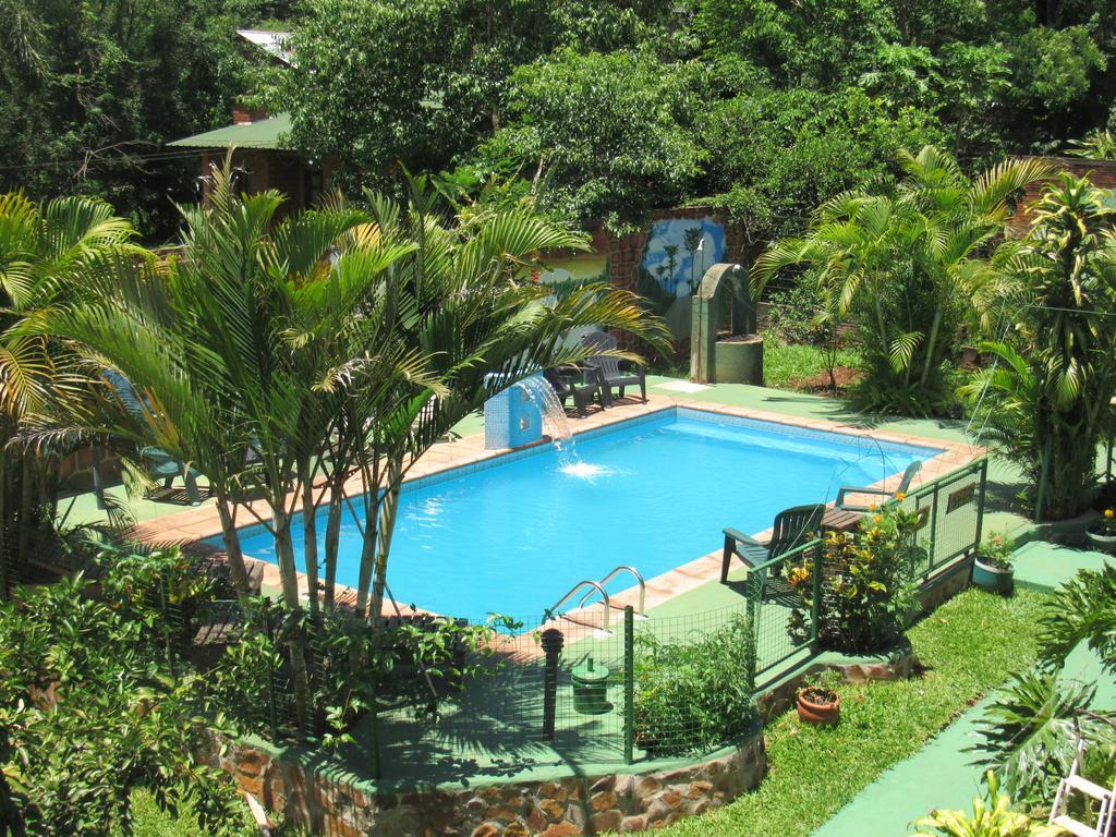Cabanas Del Monte Apartment Puerto Iguazu Exterior photo